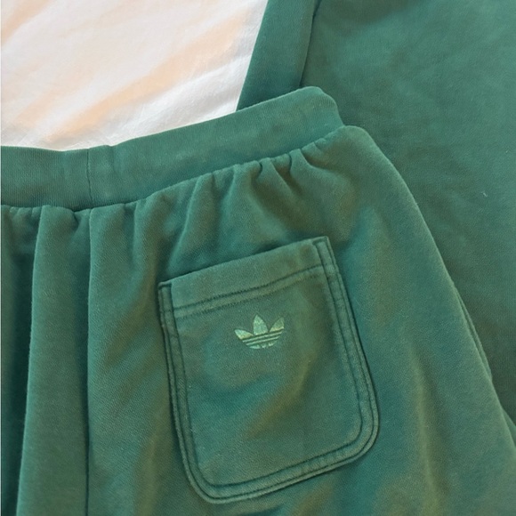 Adidas Originals Varsity Logo Sweatpants - Picture 10 of 10